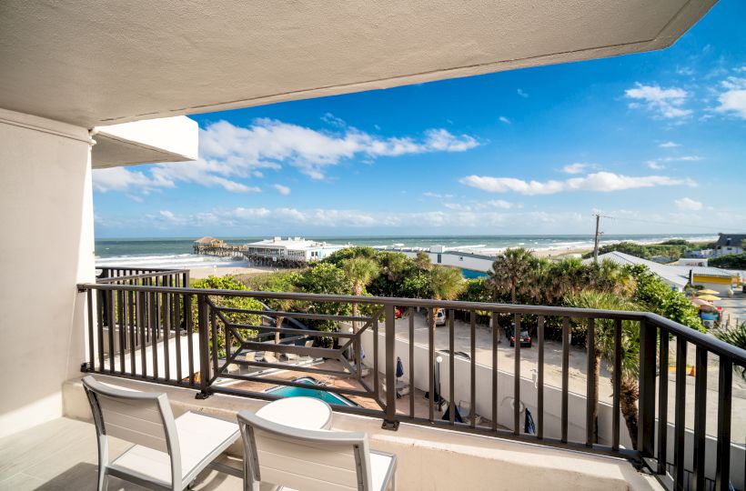 La Quinta Cocoa Beach Oceanfront™ A Cocoa Beachfront Hotel
